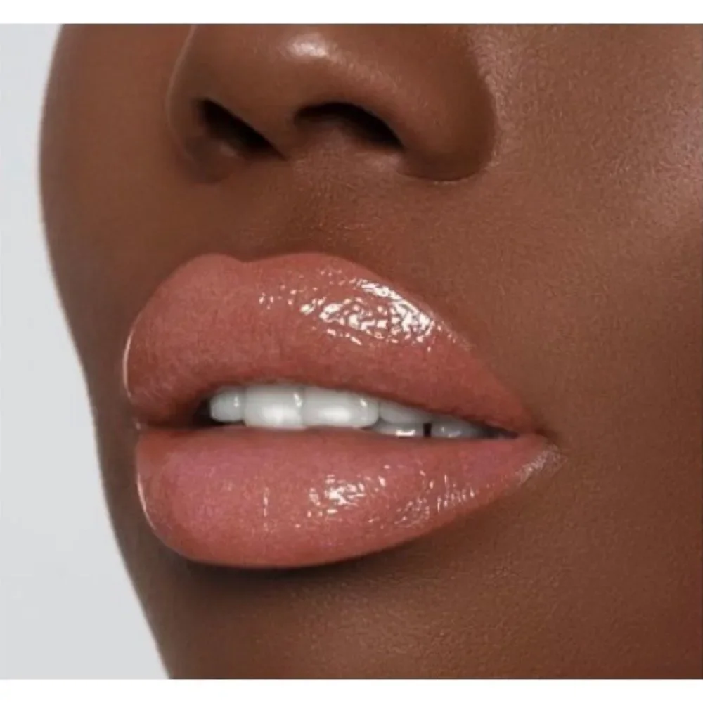 NIB Persona Season One Lip Gloss in Honey - Warm True Nude with Vanilla Flavor